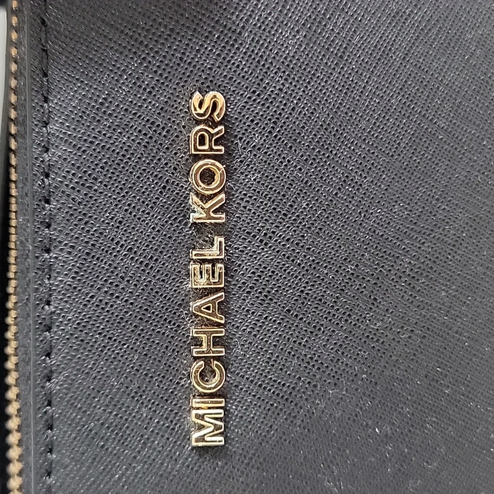 Michael Kors black Cindy tote/shoulder bag - Picture 2 of 15